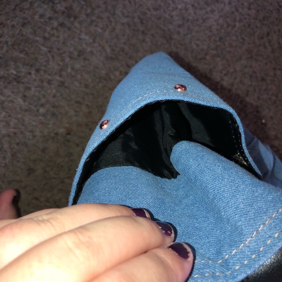 Tote - Picture 4 of 4